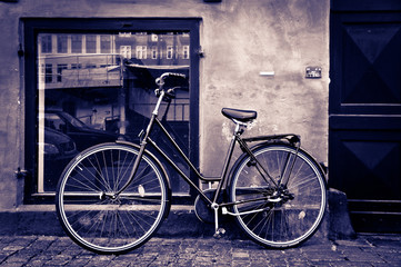 Fototapeta na wymiar Classic vintage retro rower miejski w Kopenhaga, Dania