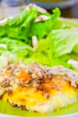 Hachis parmentier et salade