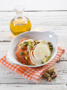 Salad With Grapefruit Fennel And Pistachio Nuts