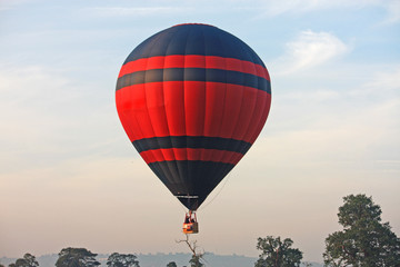 Hot air balloon