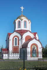 Fototapeta na wymiar Dzerzhinsk. Świątynia na cześć mnicha Antoniego Wielkiego