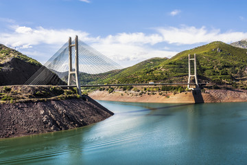 Obraz premium Cable-stayed bridge in Barrios de Luna reservoir, Leon, Spain