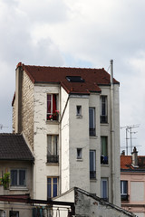 Banlieue de Paris, immeuble années 1920