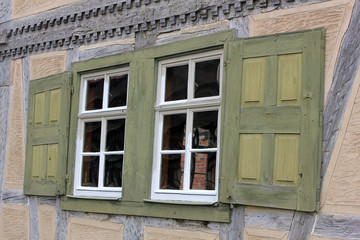 Fenster eines fränkischen Fachwerkhauses (Bayern)