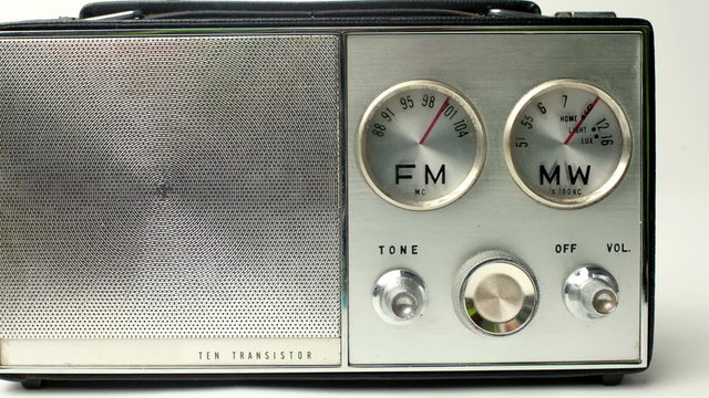 stopmotion of a very old vintage transistor radio 