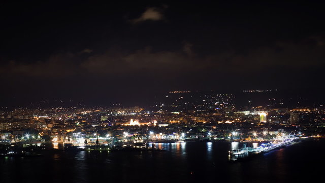 Varna port at night - time lapse