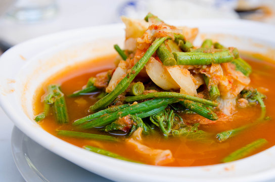 spicy vegetable soup, Thai food