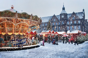 Weihnachtsmarkt © janvier