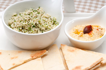 taboulii couscous with hummus