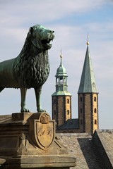 Löwenstatue vor der Kaiserpfalz Goslar