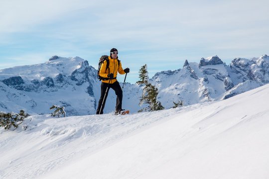 Wintersport in den Bergen