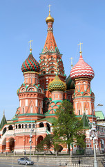 Fototapeta na wymiar Cerkiew Wasyla Błogosławionego w Moskwie