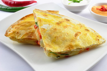 Quesadilla mit Karotten-Tomatenfüllung
