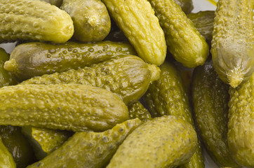 pickled cucumbers  