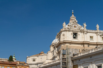 Fototapeta na wymiar Budynki w Watykanie, Stolica Apostolska w ciągu Rzymie. Część S