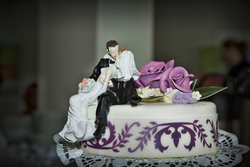 Hochzeitstorte mit Paar