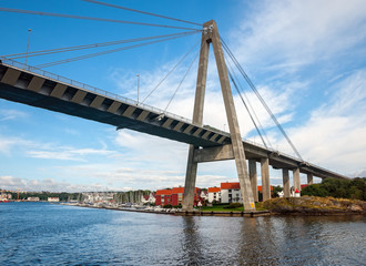 Fototapeta na wymiar Most wiszący w Stavanger, Norwegia.