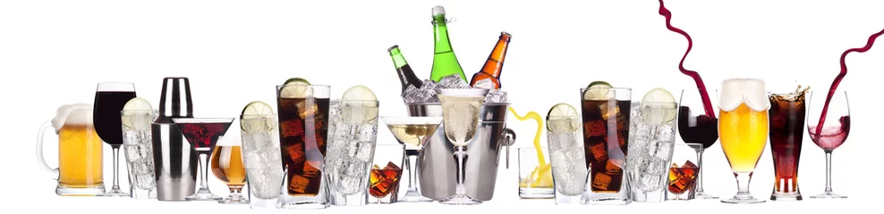 Photo sur Plexiglas Bar différentes images d& 39 alcool isolé