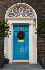Fototapeta na wymiar Kolorowe drzwi Dublin