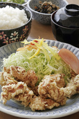 鶏の唐揚げ