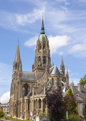 Fototapeta na wymiar Bayeux Cathedral - Normandia
