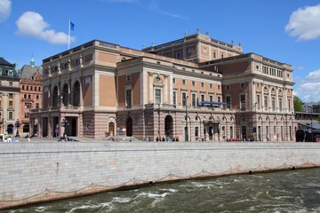 Fototapeta na wymiar Opera w Sztokholmie
