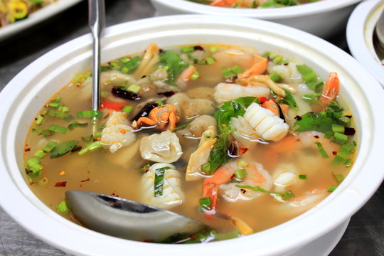Spicy seafood soup