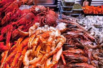 Trays of lobsters, crabs and shrimp.