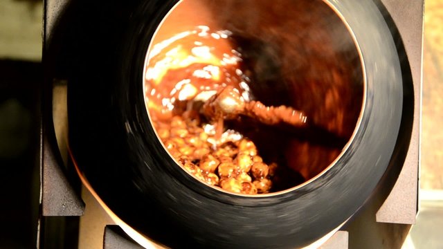 Gebrannte N&uuml;sse