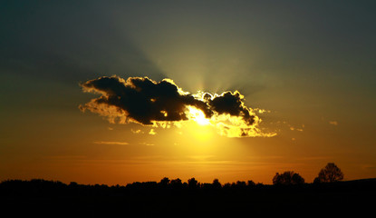 Zachód słońca świętokrzyskie wieś © RadoslawStan