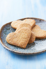 Heart-shaped cookies with sugar