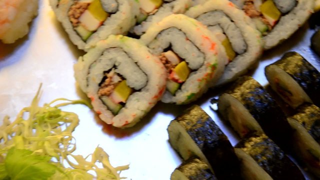 식욕을 돋우는 것 Appetizers 开胃菜 закуска