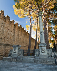 San Ginesio: il Parco della Rimembranza e le Mura  Castellane