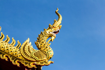 Fototapeta na wymiar golden naga wat jedeliam chiangmai Thailand
