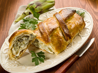 strudel with artichoke and ricotta, vegetarian food
