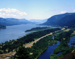 Fototapeta na wymiar Columbia River Gorge, Oregon