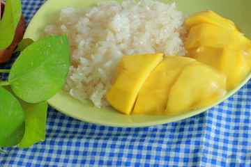 Mango sticky rice