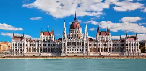 Fototapeten Ungarisches Parlament in Budapest, Ungarn © Photocreo Bednarek