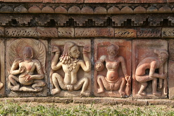 ハバルプールのレリーフ　さまざまな人々