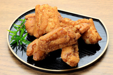 deep frying rice cracker