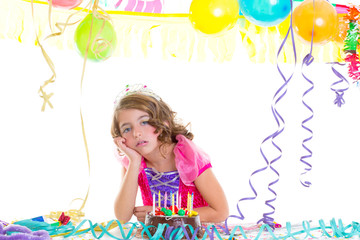 Obraz na płótnie Canvas child kid crown princess in birthday party