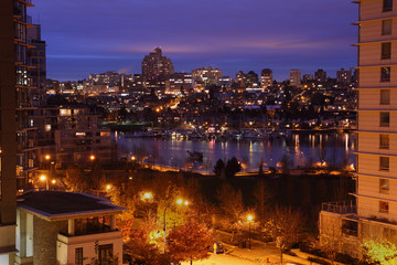 Naklejka premium False Creek Morning Twilight