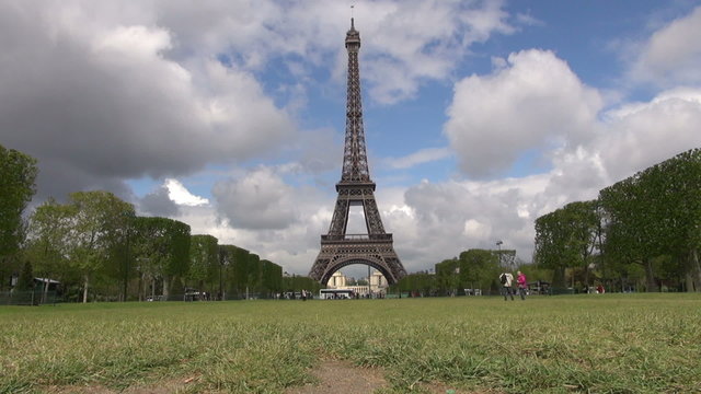 scenes of Paris