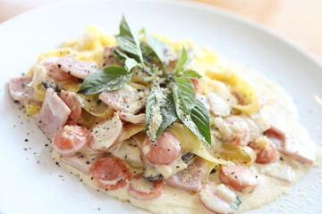 fettuccine carbonara