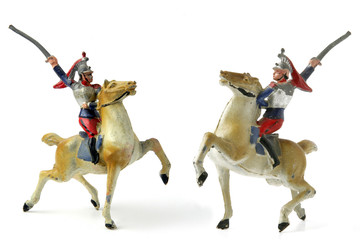 Chevaliers jouets à cheval