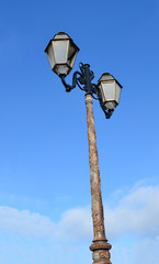 Eclairage urbain .lampadaire à Elne