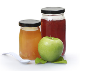jam in a jars with fresh fruits