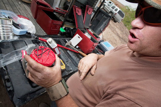 EFX Crew Specialist Holding Charge