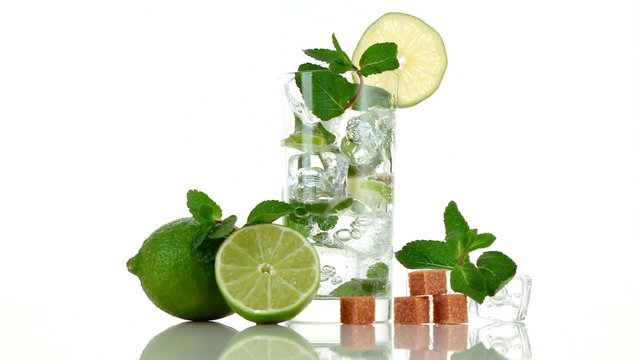 Pouring soda in mojito