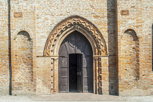 Ancient church near Felonica